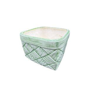 Vintage Ceramic Novel Green Pint Berry Basket 5x5x3.25 planter